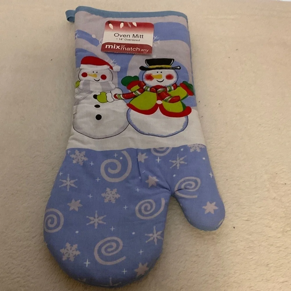 Plush White Kitchen Towel Set